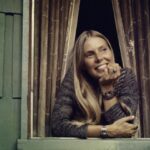 Joni Mitchell Says She’s Removing Music From Spotify: ‘Irresponsible People Are Spreading Lies’