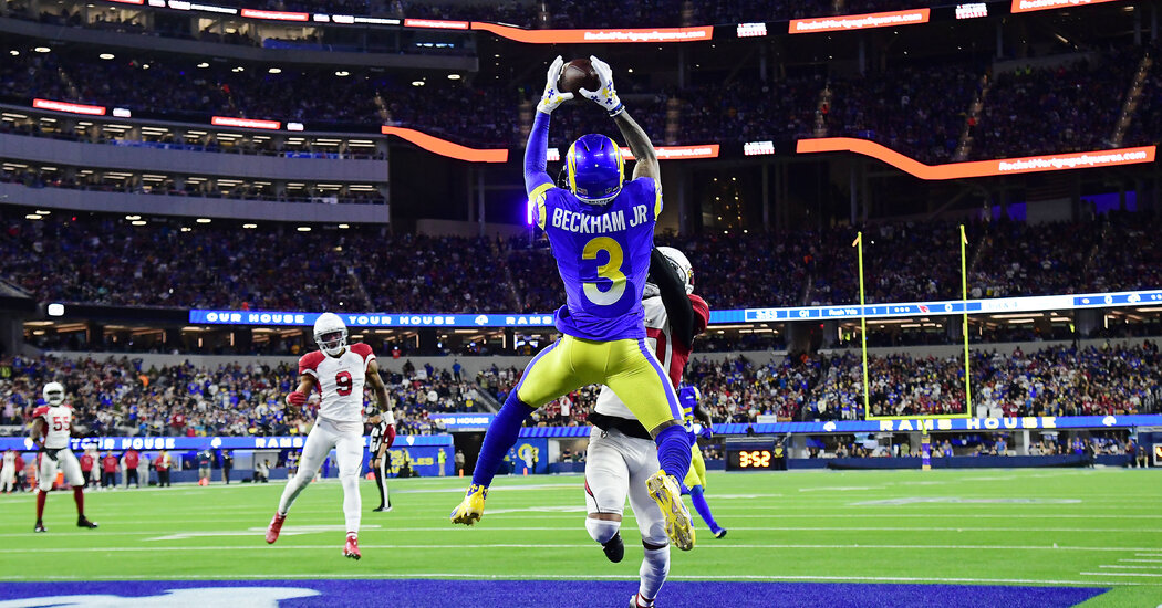 Stafford, Beckham Get Playoff Vindication in Rams Win