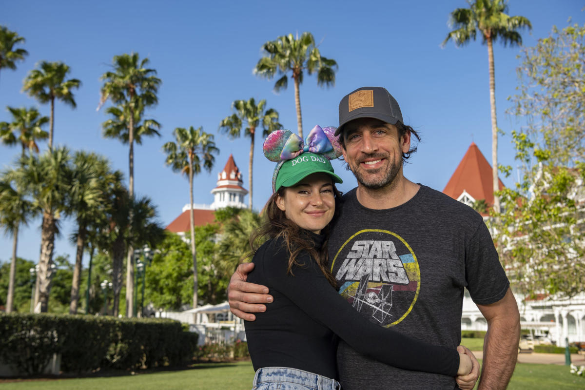 Aaron Rodgers and Shailene Woodley end their engagement