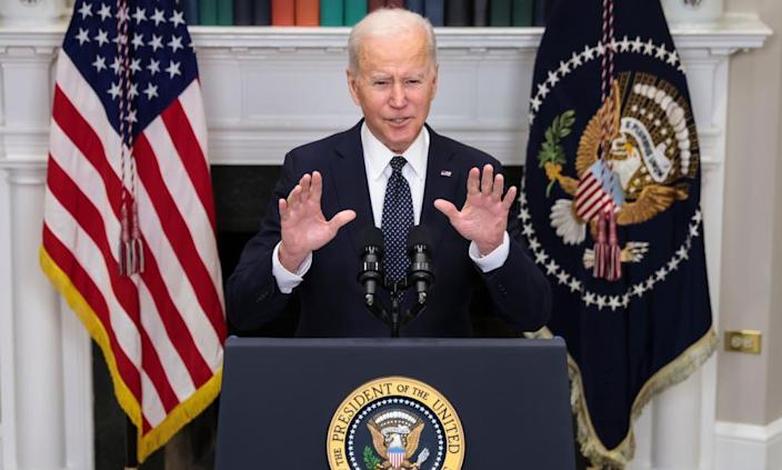 Biden ‘convinced’ Putin plans to invade but says diplomacy ‘always a possibility’