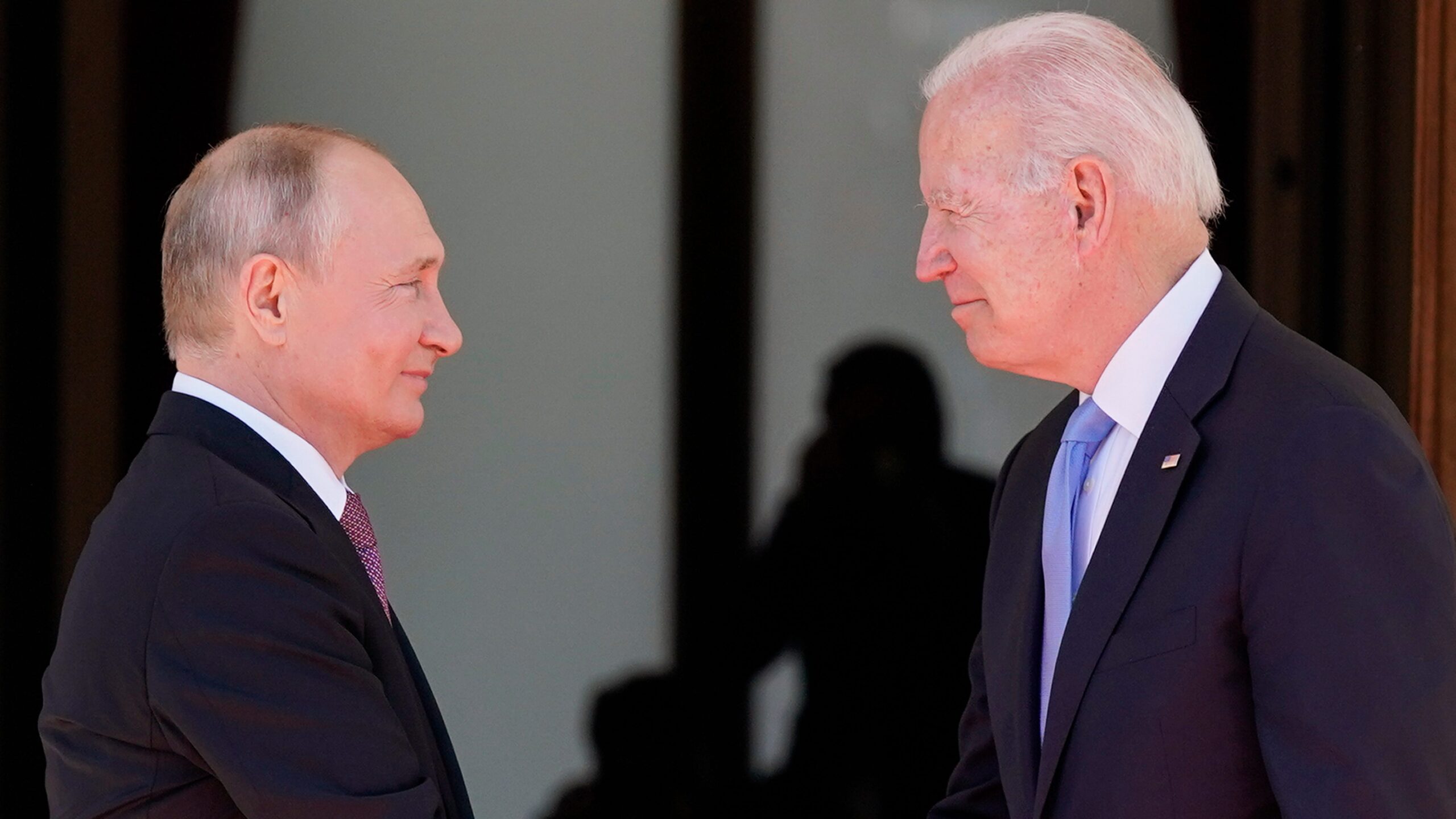 Biden could meet with Putin amid Russia-Ukraine tensions, it’s President’s Day: 5 Things podcast