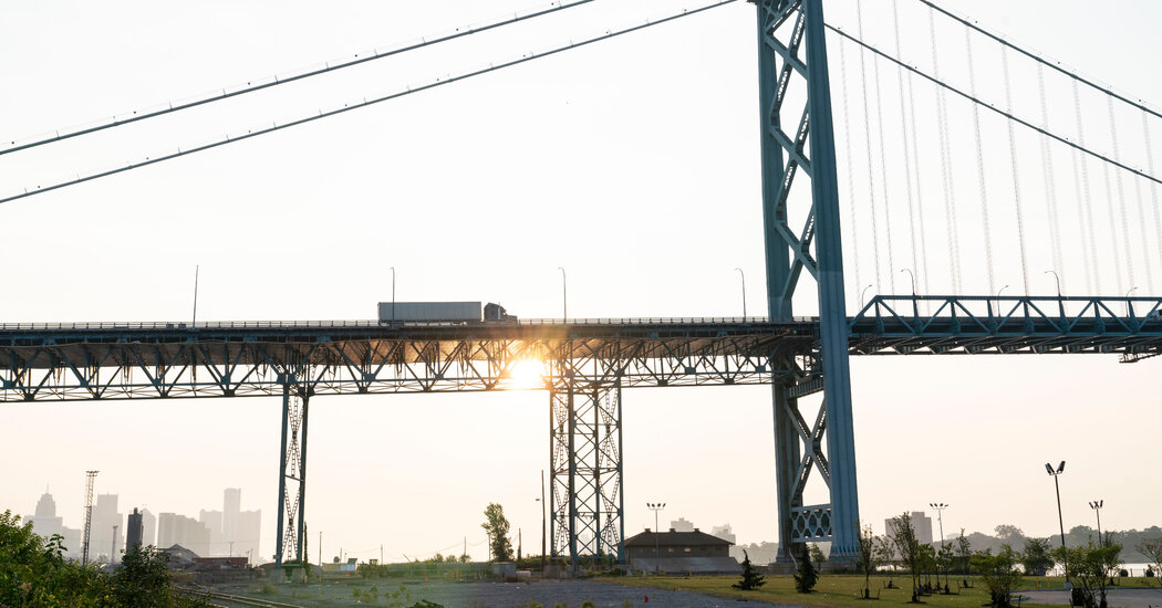 Canada Protests Live Updates: Truck Blockade at U.S.-Canada Border Threatens Busiest Link Between the Countries