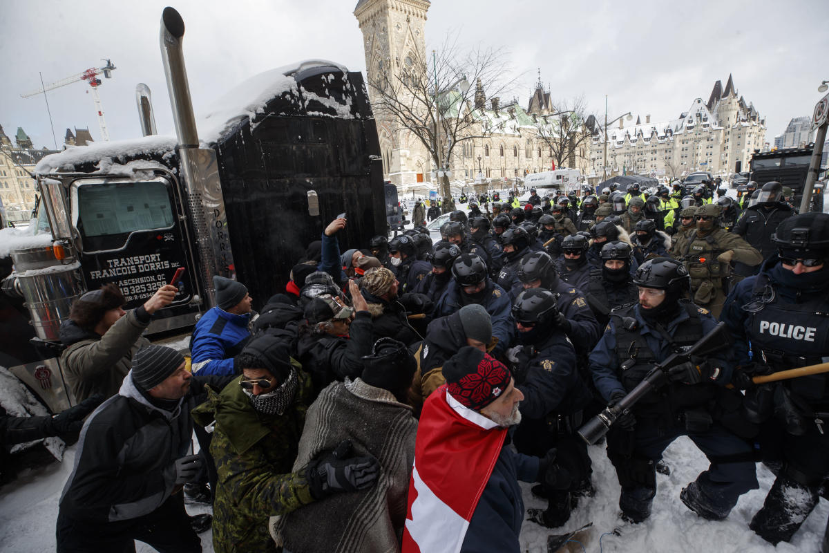 Canadian police clear Parliament street to end siege