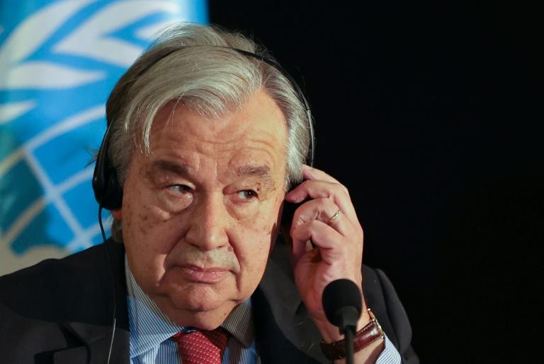 ‘Deeply worried’ UN chief says time to defuse Ukraine crisis