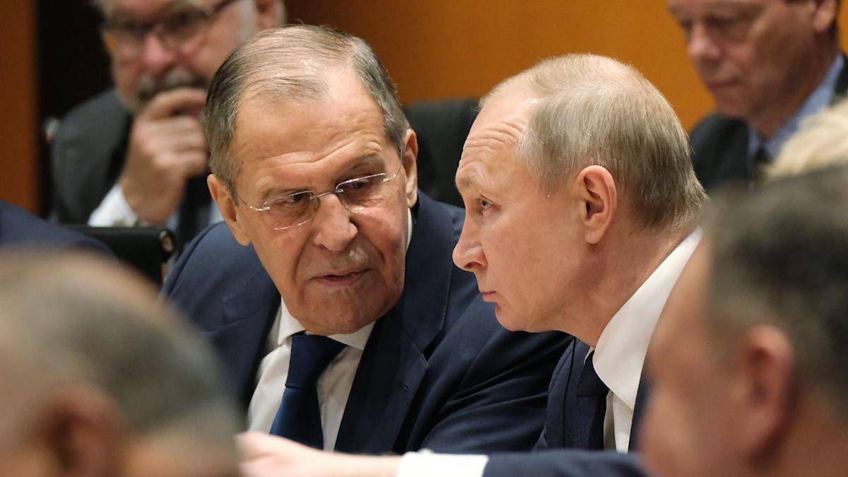 EU and U.K. freeze Putin and Lavrov’s assets