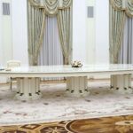 Hoping for peace: Italian craftsman claims Putin’s table