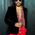 Lenny Kravitz, 57, wows fans with his toned abs