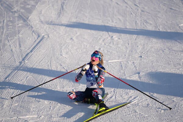 Live Updates: China Wins Its First Medal of the Winter Games