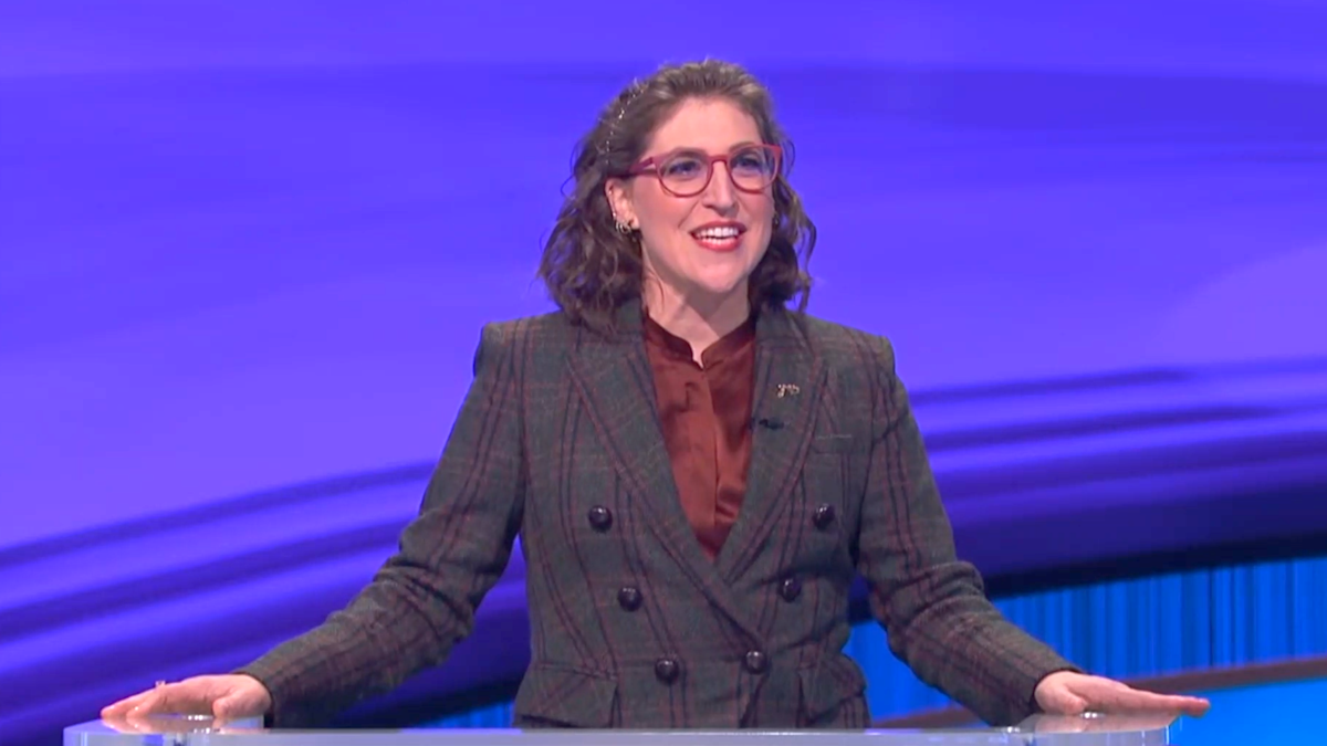 Mayim Bialik made a slight change to ‘Jeopardy!’ and fans can’t handle it