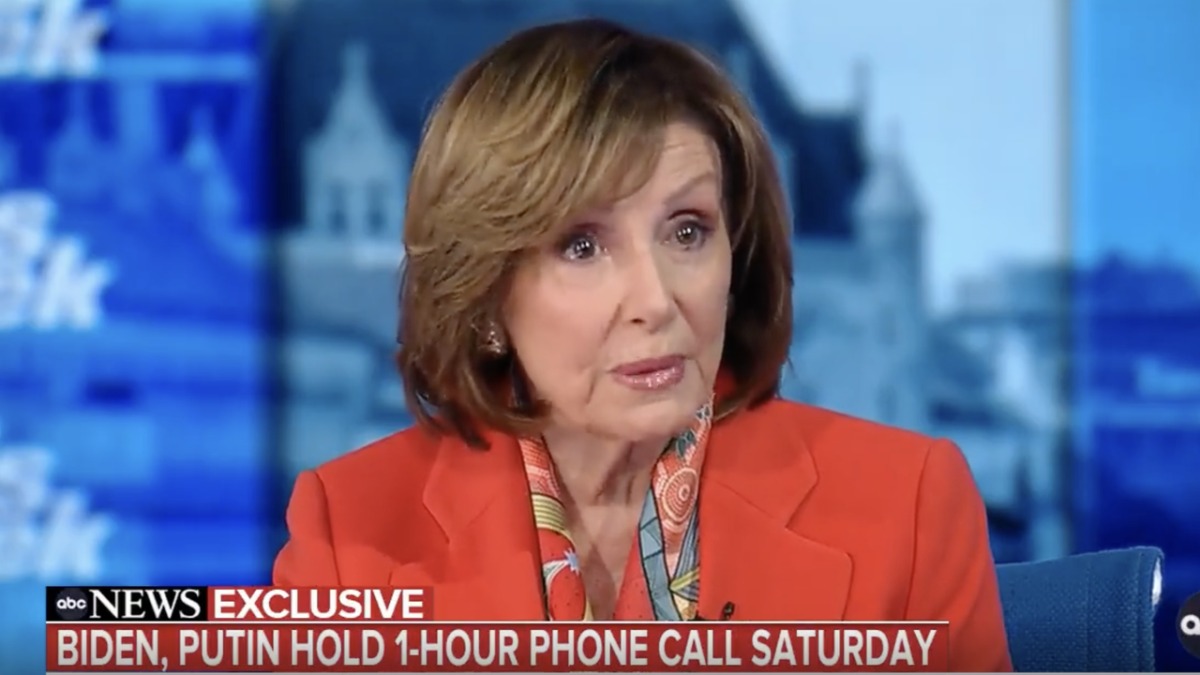 Pelosi: “An assault on Ukraine is an assault on democracy”