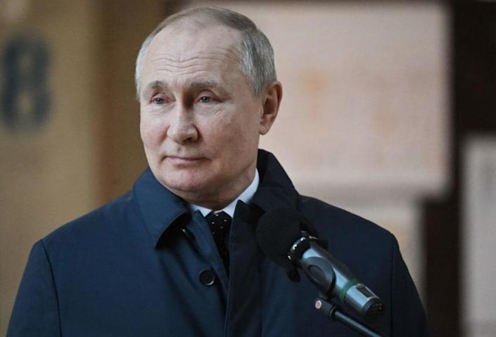 Putin places nuclear forces on high alert