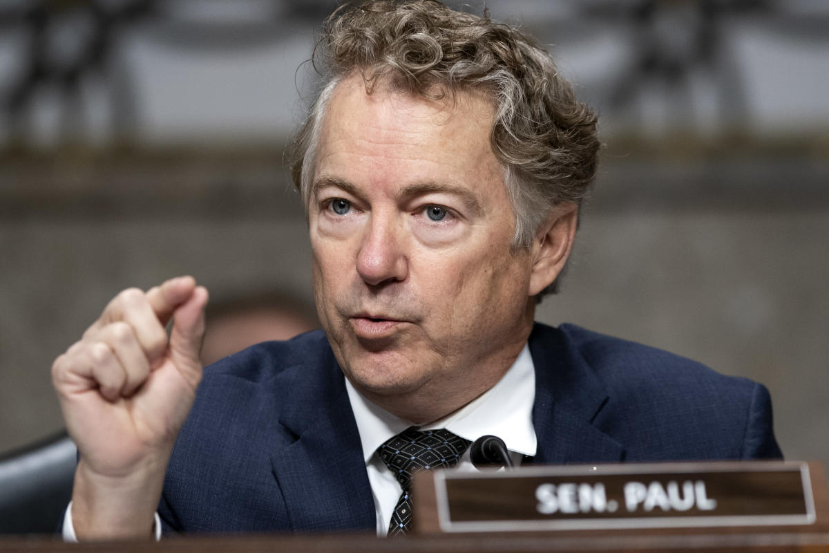 Rand Paul threatens to block Senate’s proposed Russia rebuke as Ukraine threat looms