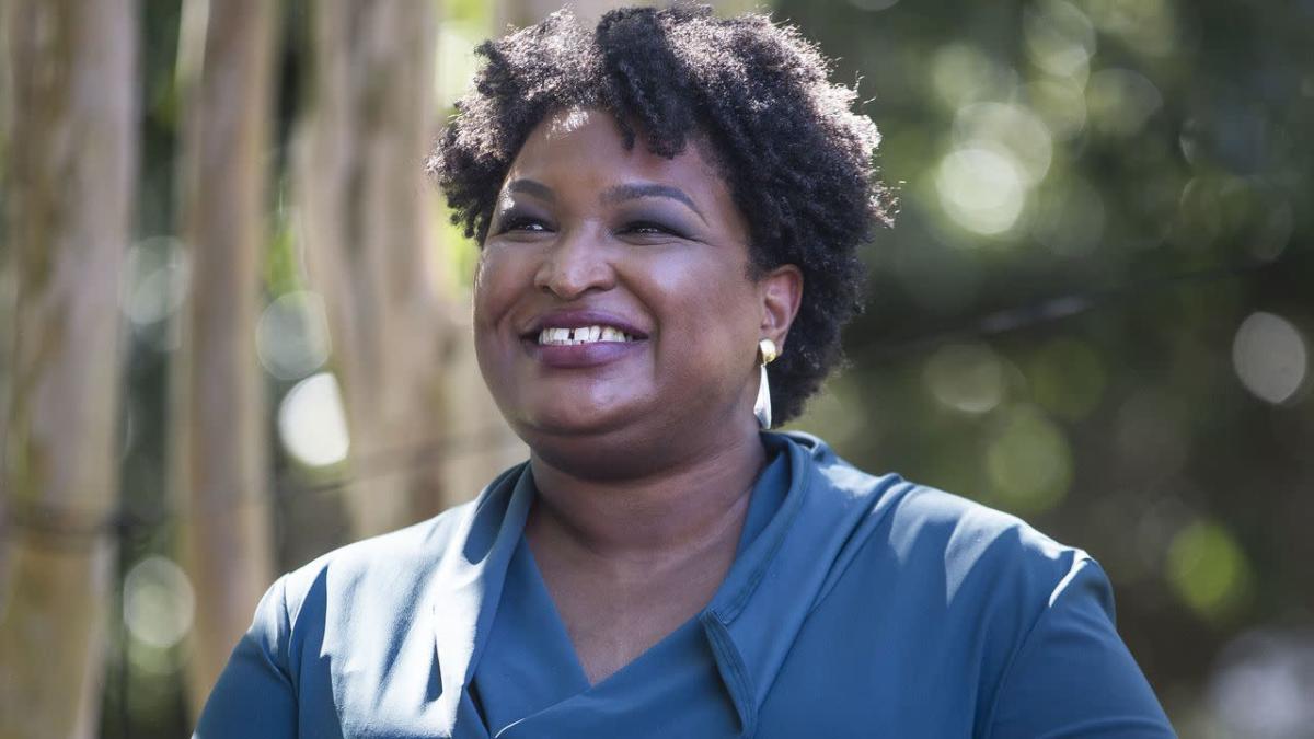 Stacey Abrams speaks on Ukraine and conceding in 2022