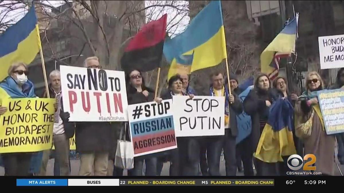 “Stand with Ukraine” rally held outside U.N. Security Council meeting