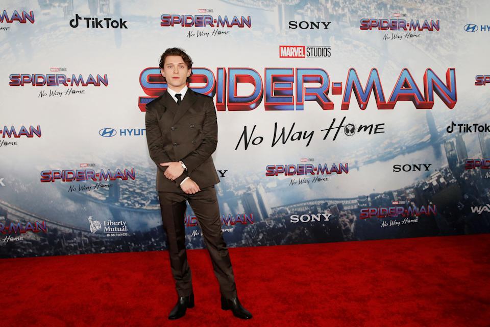 Tom Holland, Andrew Garfield and Tobey Maguire ‘break the internet’ with ‘Spider-Man’ meme re-creation