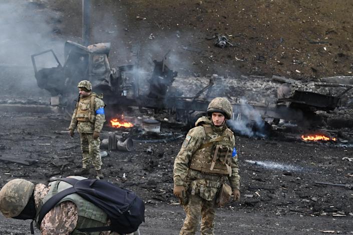 Ukraine’s leader defiant as Kyiv holds firm against Russian attack