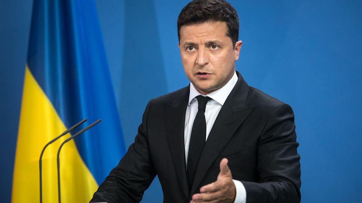 Ukrainian President Zelensky says Putin has ordered invasion as country prepares for war