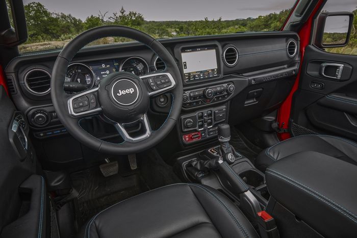 2021 Jeep Wrangler Unlimited Rubicon 4xe: A Hybrid That Comes Up Short
