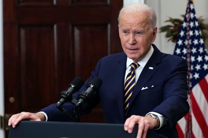 Biden announces ban on Russian oil imports ‘to inflict further pain on Putin’