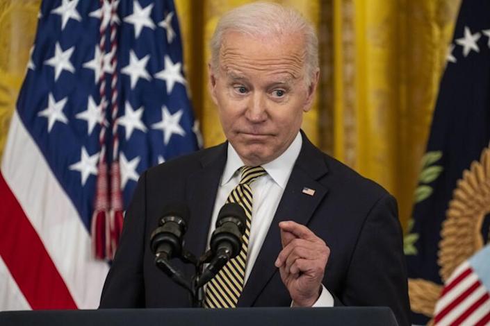 Biden speaks with China’s Xi about not aiding Russia’s war in Ukraine