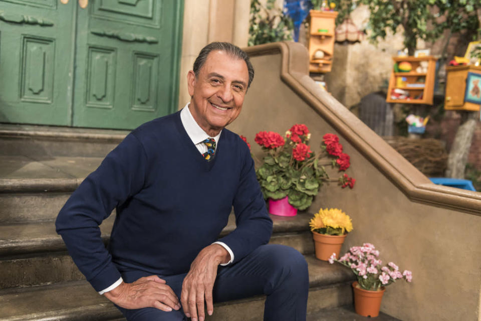 Emilio Delgado Dies: Longtime ‘Sesame Street’ Fix-It Shop Owner Luis Was 81