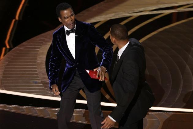 Howard Stern Lambastes Will Smith and Academy Inaction Over Chris Rock Oscars Slap