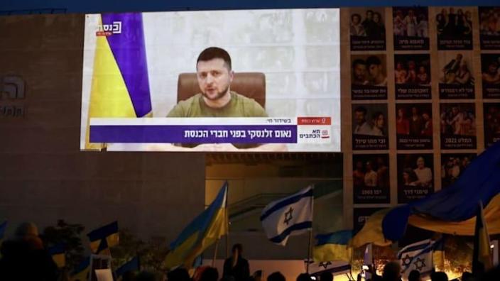 In address to Israeli lawmakers, Zelensky evokes the Holocaust, accuses Putin of plotting a ‘final solution’