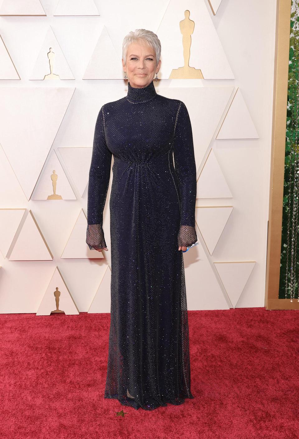 Jamie Lee Curtis, Diane Warren & More Stars Show Support For Refugees At The Oscars