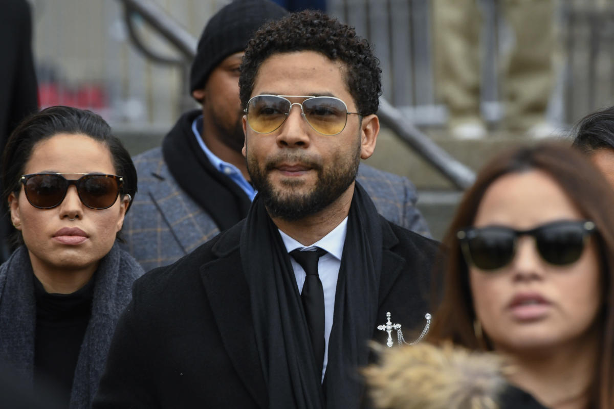 Jussie Smollett to learn fate after staged attack conviction