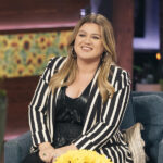 Kelly Clarkson officially changes her legal name