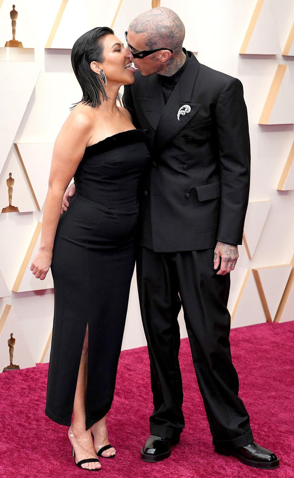 Kourtney Kardashian and Travis Barker Match — and Make Out! — on the 2022 Oscars Red Carpet