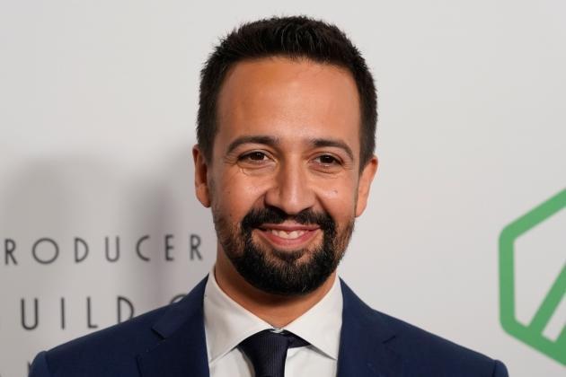 Lin-Manuel Miranda Won’t Attend Oscars Ceremony After Wife Tests Positive for COVID-19