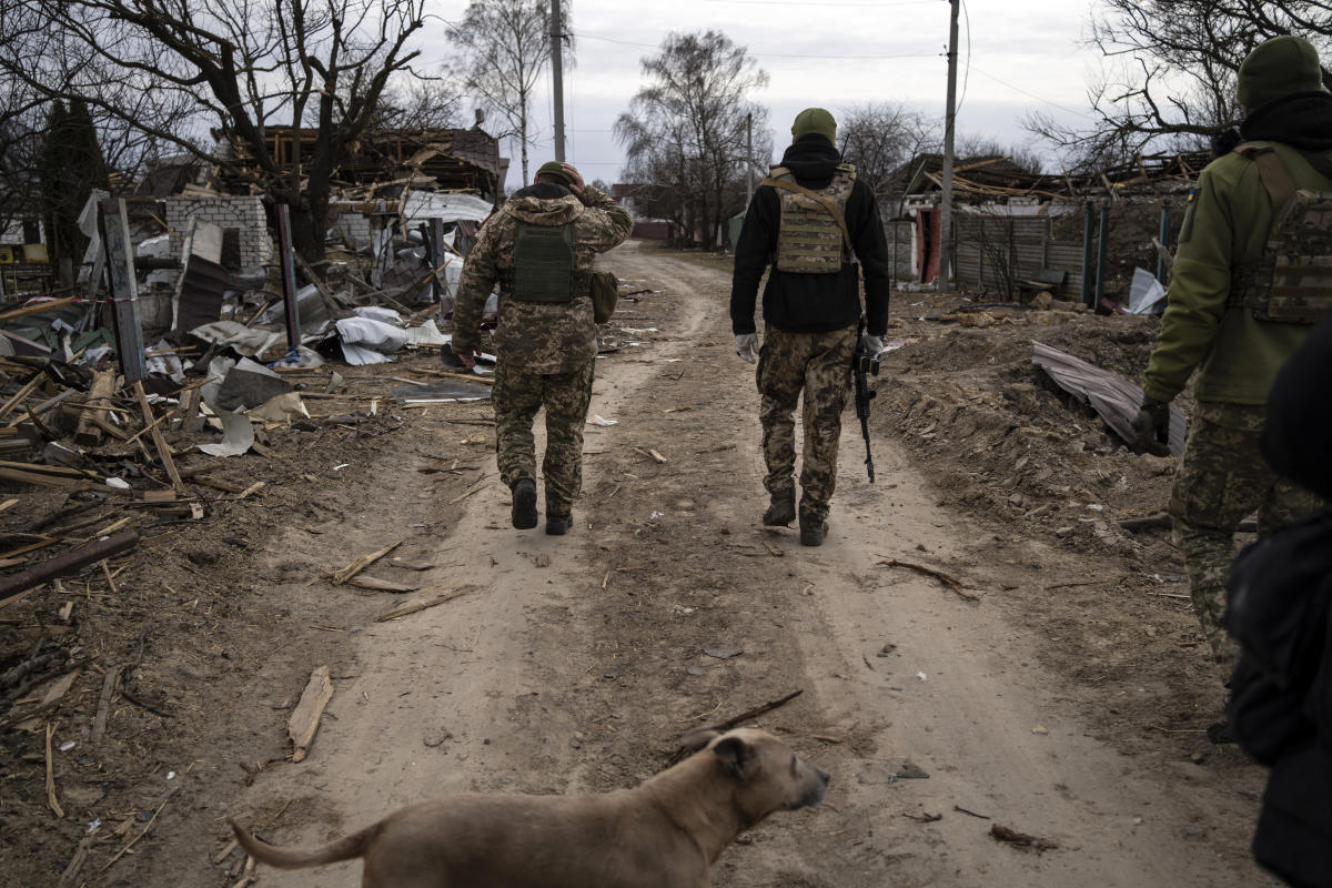 Live updates: Nearly 4 million fled Ukraine, but pace slows