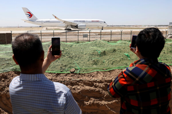 Live Updates: Rescuers Rush to Crash Site of China Eastern Plane