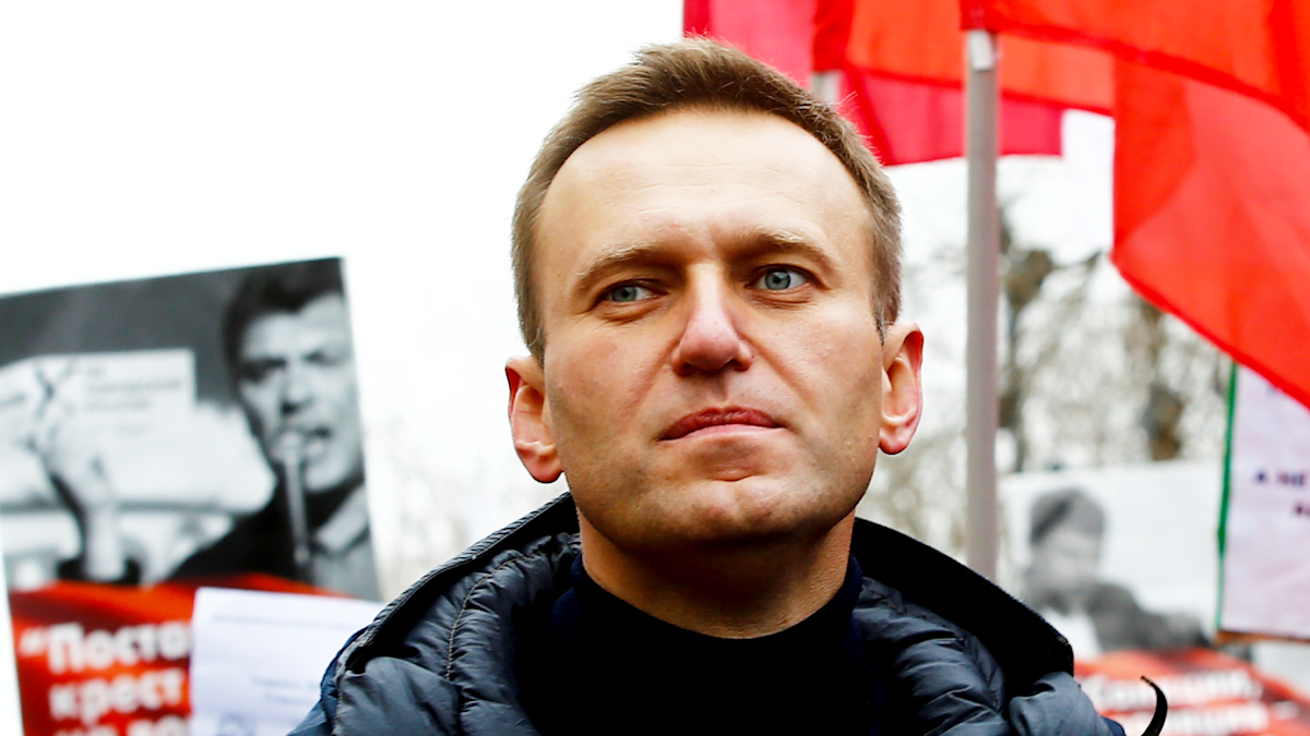 Navalny reacts to 9-year sentence calling on Russian supporters to act against Putin regime ‘war criminals’