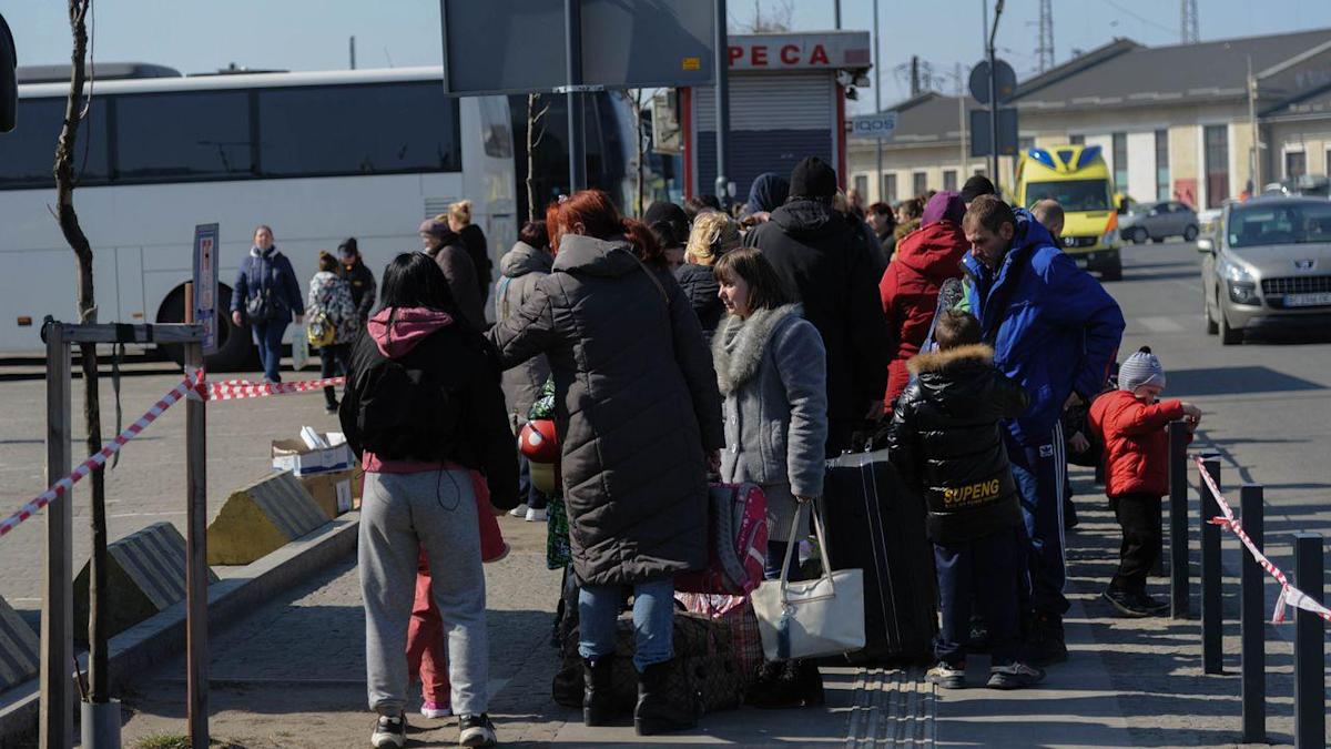 Over 4 million refugees have fled Ukraine since Russian invasion began, UN says