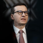 Poland to cut all Russian oil imports; Germany warns on gas