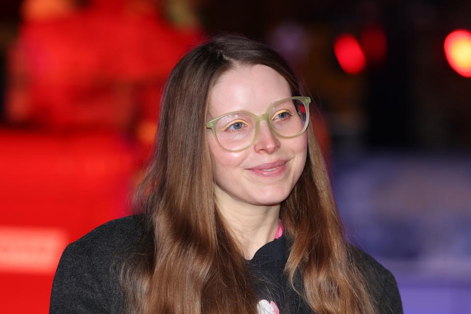 Pregnant ‘Harry Potter’ star Jessie Cave shares hospital photo after getting COVID-19 during her 3rd trimester