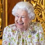 Queen Elizabeth Celebrates U.K. Mother’s Day with Her Mom and Sister in Royal Throwback: ‘Very Special’