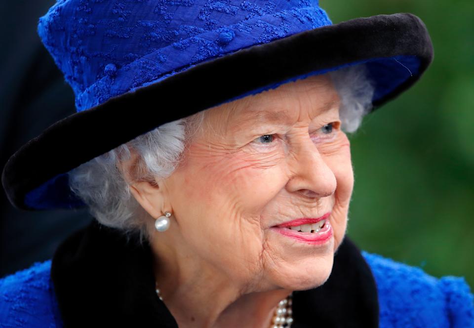 Queen Elizabeth II donates to support the people of Ukraine in wake of the Russian invasion