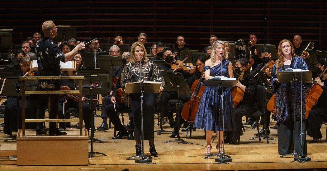 Review: ‘The Hours’ Will Bring Renée Fleming Back to the Met