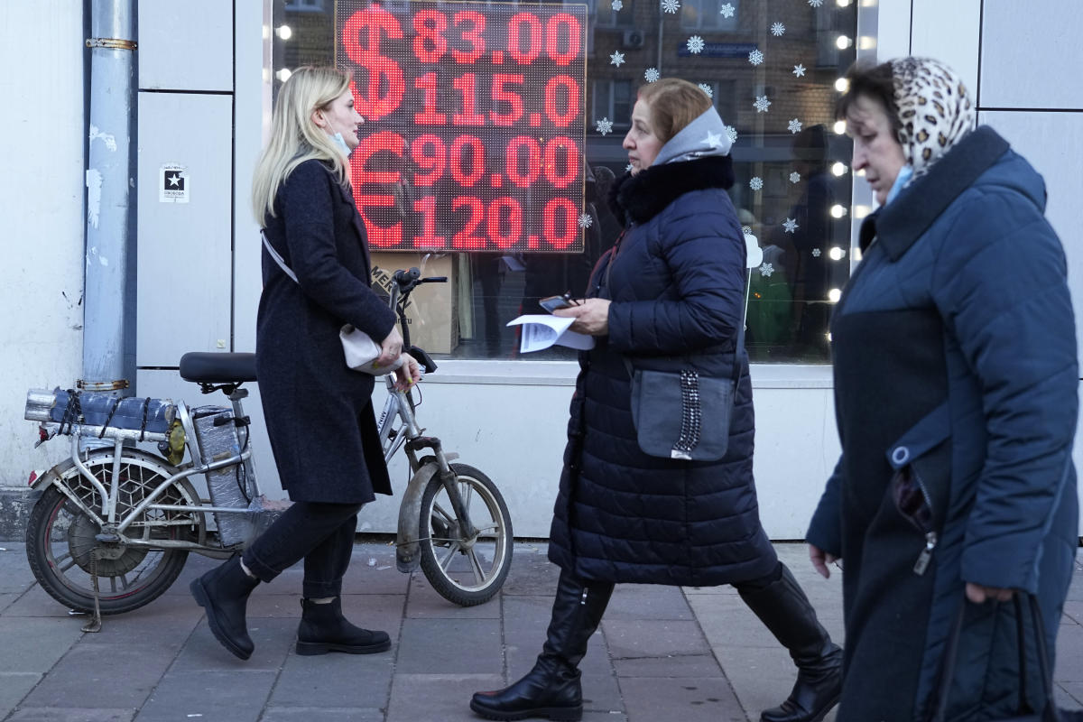 Russia’s ruble rebound raises questions of sanctions’ impact