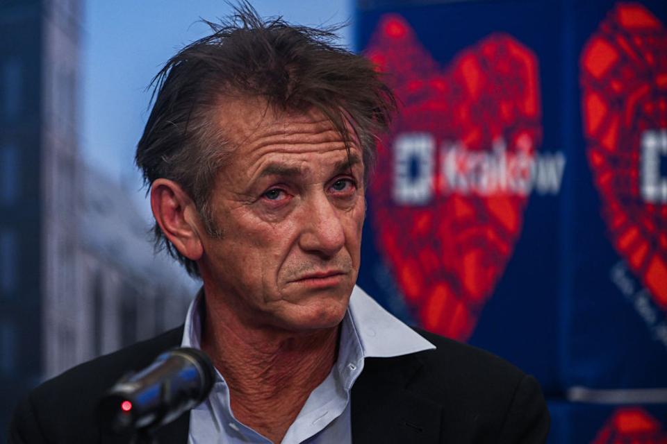 Sean Penn shares new video from Ukraine as he advocates for refugees