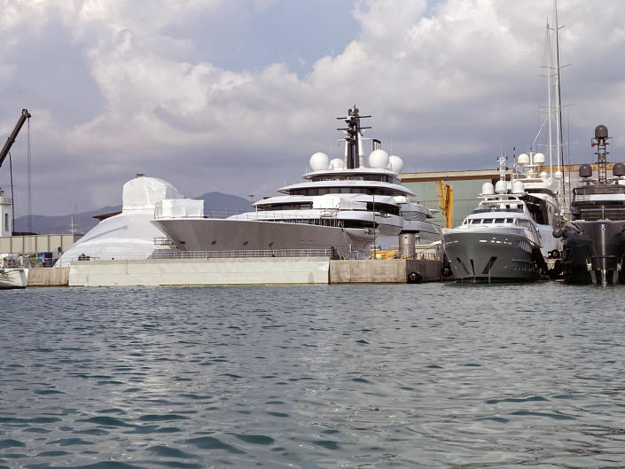 U.S. Officials Say Superyacht Could be Putin’s