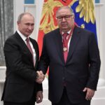 U.S. takes aim at Russian oligarchs in fresh sanctions