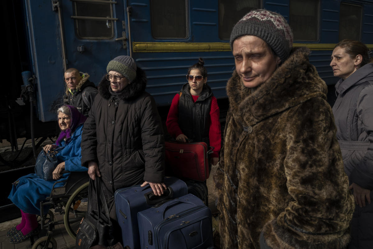 Ukrainian refugees speak of bombs, half-empty cities, hunger