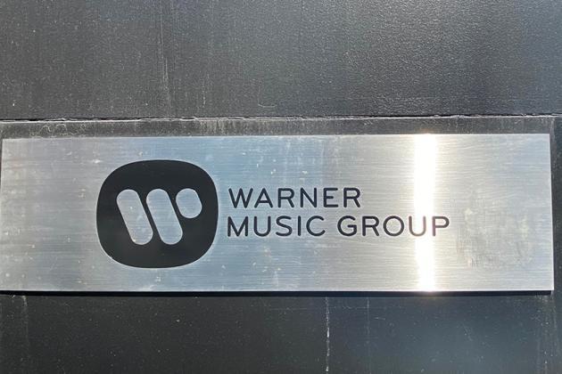 Warner Music Group Pulls Out of Russia