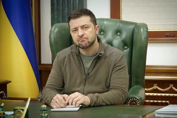 Zelensky concedes Ukraine unlikely to join NATO, seeks security guarantees