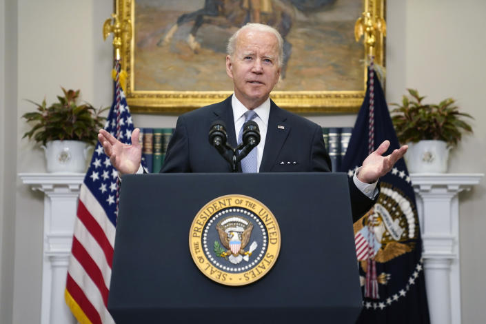 Biden to bolster Ukraine with heavy artillery as Donbas campaign intensifies