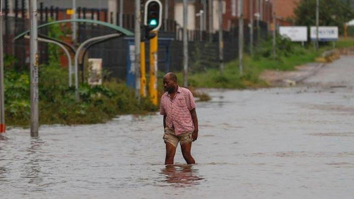 Durban floods: South Africa floods kill more than 250